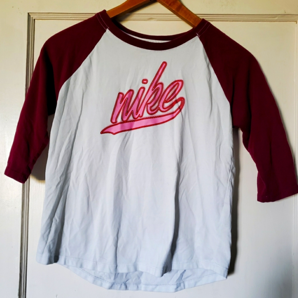 Girl's Nike Shirt ✔ 💕